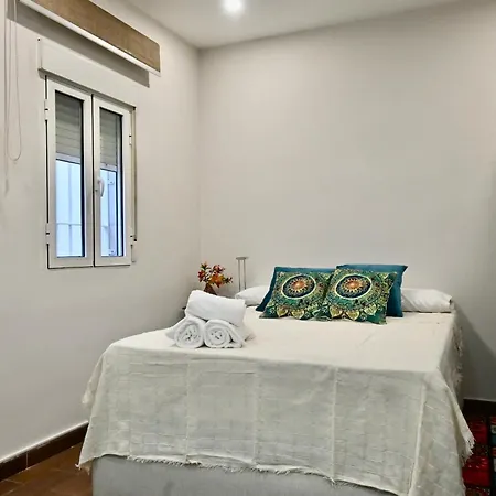 For Yoy Rentals hermoso apartamento tipo Estudio en Madrid Temporal SFL5-3