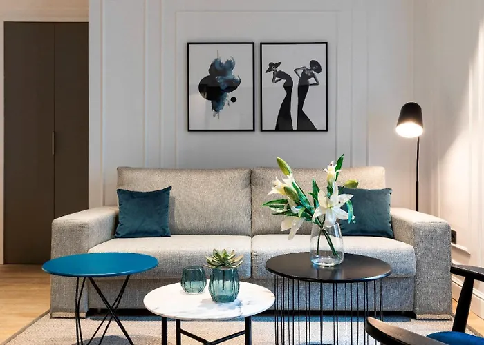 Edmond Vibes Puerta del Sol Suites